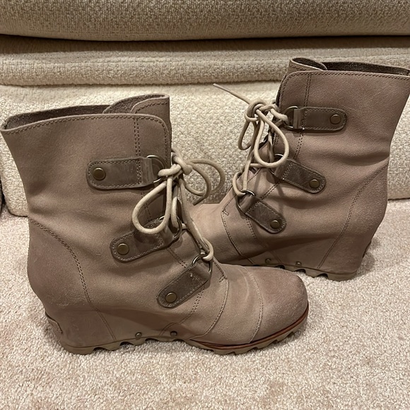 Sorel sz10 Joan Of Artic Wedge Mid boot 90.00 - Picture 6 of 9